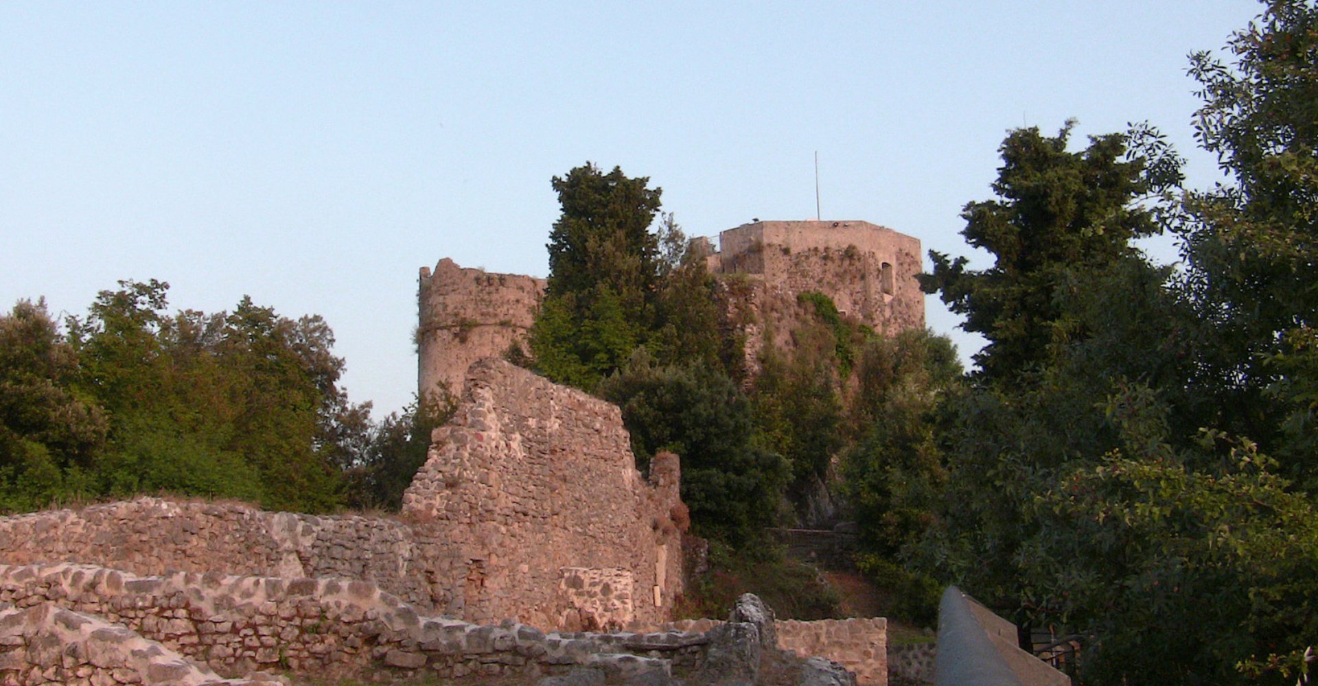 Castello Aghinolfi di Montignoso