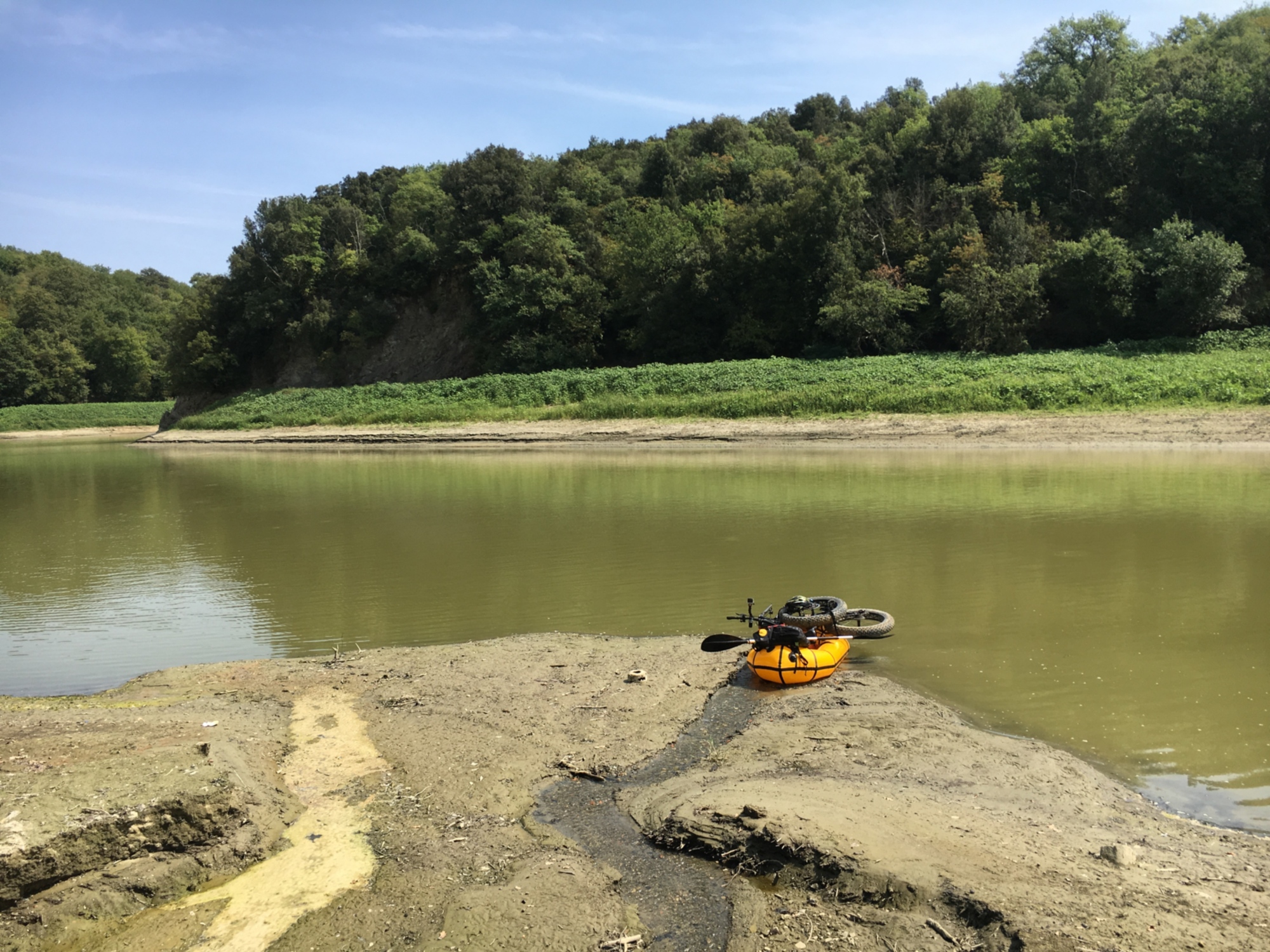 Kayak experience in the Valdarno area