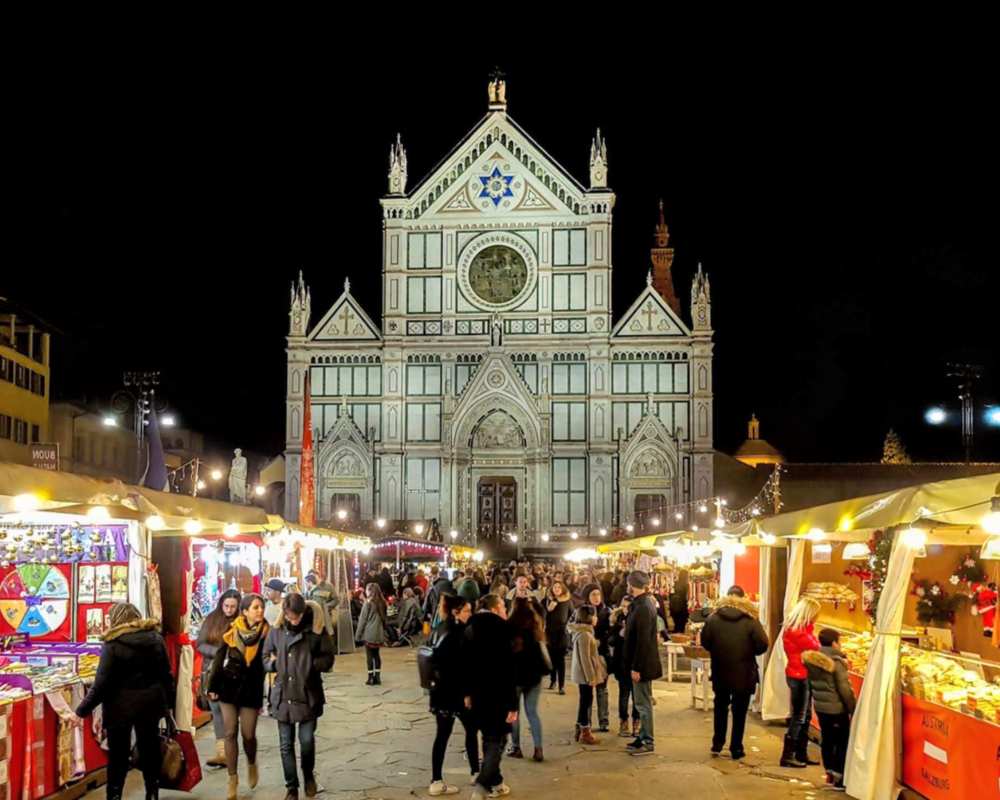 Mercato di Natale in Piazza Santa Croce, Firenze