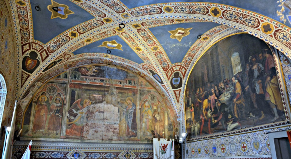 Palazzo dei Priori, inside
