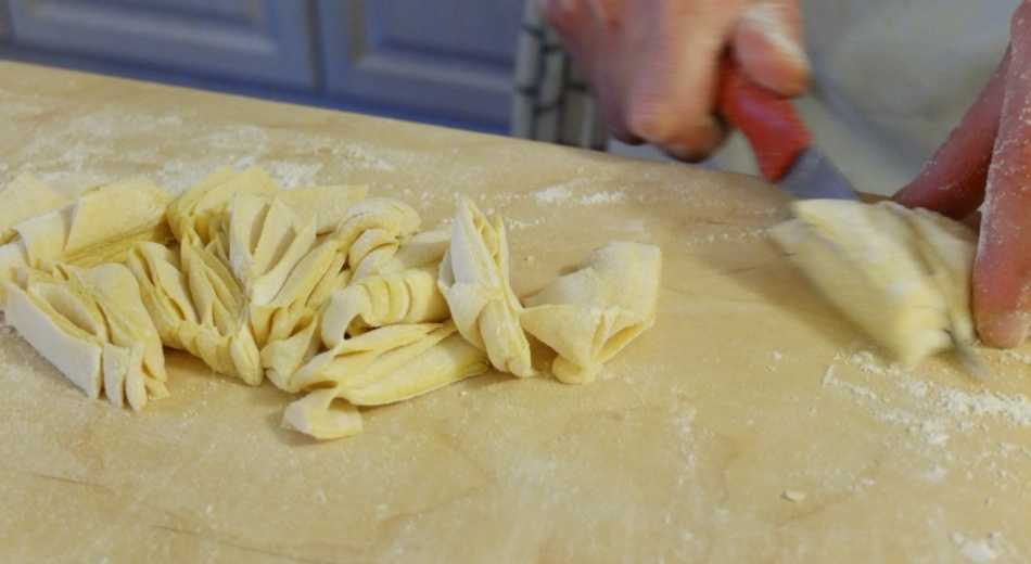 Pasta making class in the hills of Candia