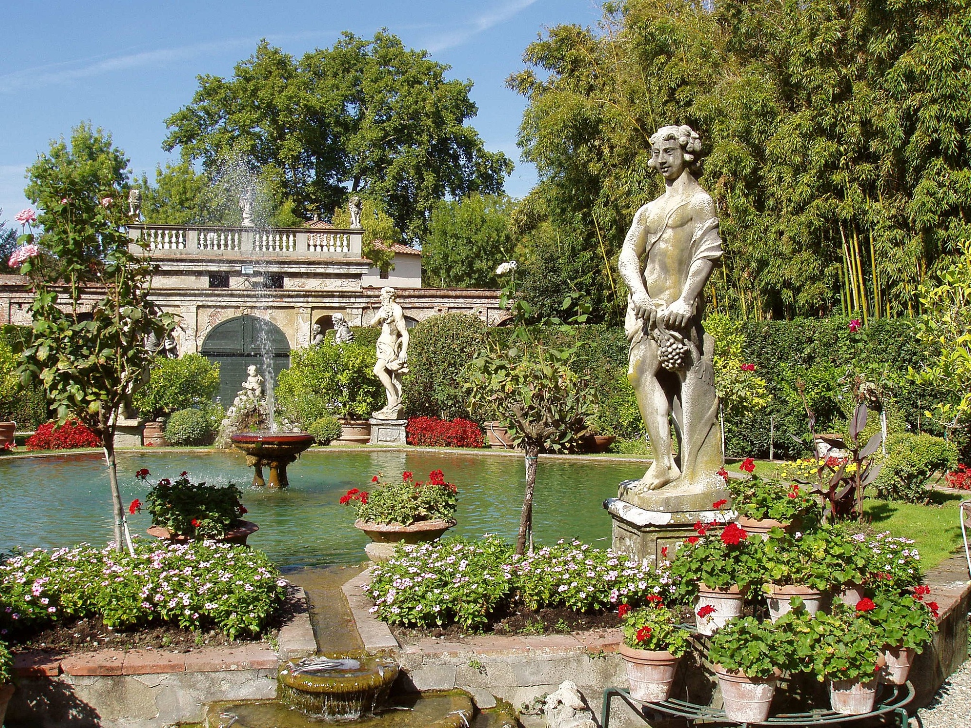 Giardini di Palazzo Pfanner a Lucca