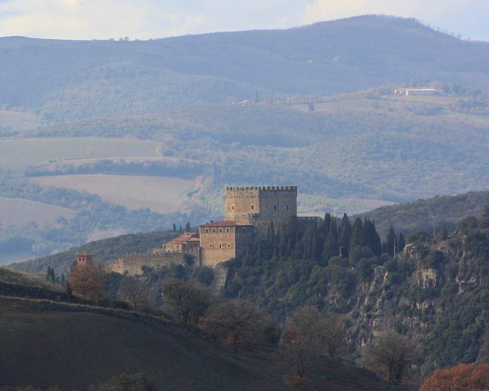 Vista sul castello di Ripa d'Orcia