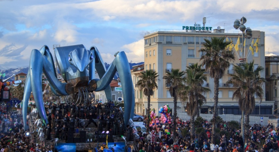 Float parades in Viareggio